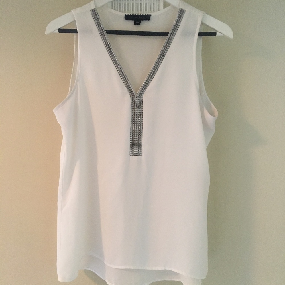 Sloane & Sadie Sleeveless Blouse